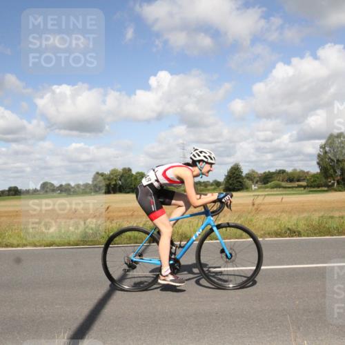 25.08.2024 - Elbe Triathlon Hamburg Fuchs,  Jonas http://msf.ph/oto/6840662 25.08.2024 11:09:37 Radfahren 1579, 1537, 1617, 1648, 1480 meine-sportfotos.de