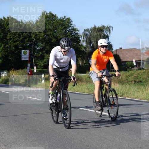 25.08.2024 - Elbe Triathlon Hamburg Fuchs,  Jonas http://msf.ph/oto/6840679 25.08.2024 09:38:45 Radfahren 404, 280, 224, 167 meine-sportfotos.de