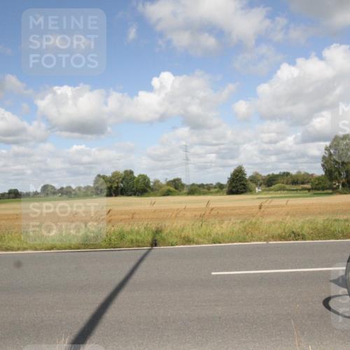 25.08.2024 - Elbe Triathlon Hamburg Fuchs,  Jonas http://msf.ph/oto/6840683 25.08.2024 11:09:38 Radfahren 1579, 1537, 1617, 1648, 1480 meine-sportfotos.de