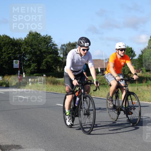 25.08.2024 - Elbe Triathlon Hamburg Fuchs,  Jonas http://msf.ph/oto/6840687 25.08.2024 09:38:45 Radfahren 404, 280, 224, 167 meine-sportfotos.de