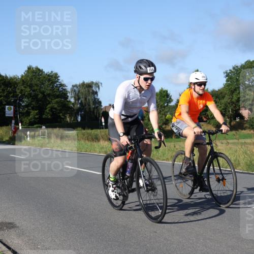 25.08.2024 - Elbe Triathlon Hamburg Fuchs,  Jonas http://msf.ph/oto/6840692 25.08.2024 09:38:46 Radfahren 404, 280, 224, 167, 465, 426 meine-sportfotos.de