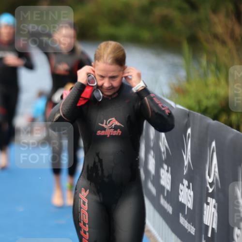 25.08.2024 - Elbe Triathlon Hamburg H.Heesch http://msf.ph/oto/6840693 25.08.2024 08:44:18 Schwimmen 80, 134, 139, 145, 152, 161, 172, 186 meine-sportfotos.de