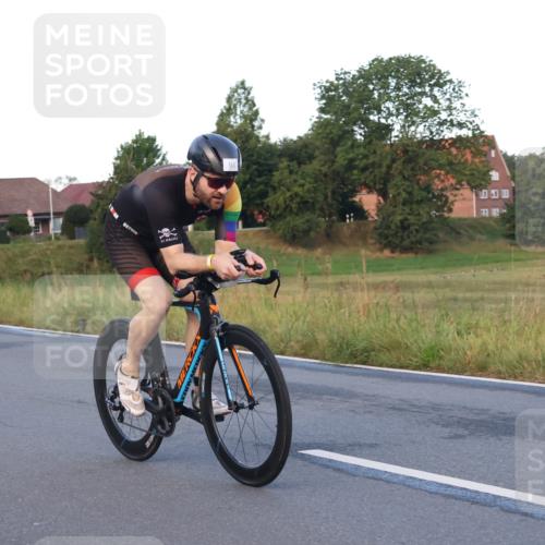 25.08.2024 - Elbe Triathlon Hamburg Fuchs,  Jonas http://msf.ph/oto/6840726 25.08.2024 08:56:52 Radfahren 150, 94, 46 meine-sportfotos.de