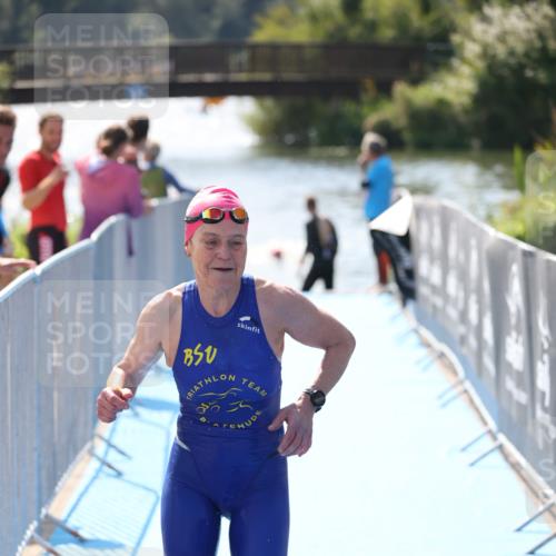 25.08.2024 - Elbe Triathlon Hamburg H.Heesch http://msf.ph/oto/6840759 25.08.2024 14:33:15 Schwimmen  meine-sportfotos.de