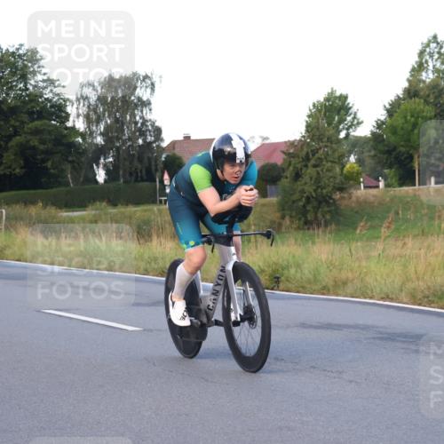 25.08.2024 - Elbe Triathlon Hamburg Fuchs,  Jonas http://msf.ph/oto/6840788 25.08.2024 08:56:56 Radfahren 150, 94, 46, 86 meine-sportfotos.de