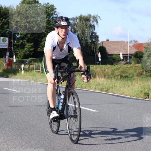 25.08.2024 - Elbe Triathlon Hamburg Fuchs,  Jonas http://msf.ph/oto/6840789 25.08.2024 09:38:57 Radfahren 465, 426, 160, 328, 354, 419 meine-sportfotos.de