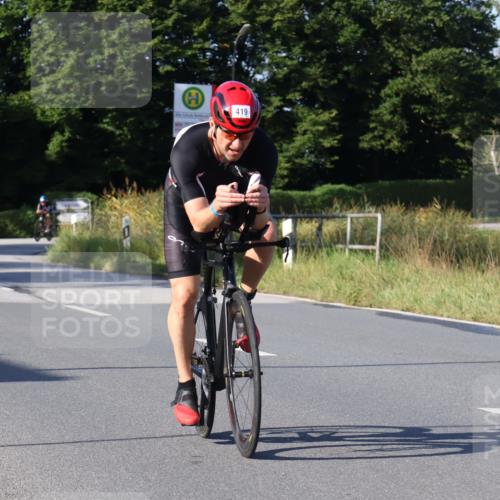 25.08.2024 - Elbe Triathlon Hamburg Fuchs,  Jonas http://msf.ph/oto/6840811 25.08.2024 09:38:59 Radfahren 160, 328, 354, 419, 186 meine-sportfotos.de
