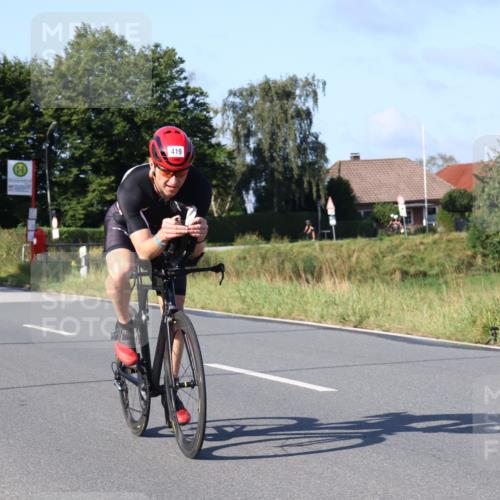 25.08.2024 - Elbe Triathlon Hamburg Fuchs,  Jonas http://msf.ph/oto/6840821 25.08.2024 09:38:59 Radfahren 160, 328, 354, 419, 186 meine-sportfotos.de