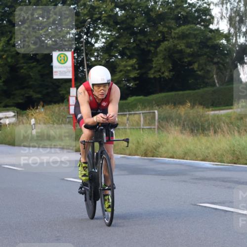 25.08.2024 - Elbe Triathlon Hamburg Fuchs,  Jonas http://msf.ph/oto/6840842 25.08.2024 08:57:01 Radfahren 46, 86 meine-sportfotos.de