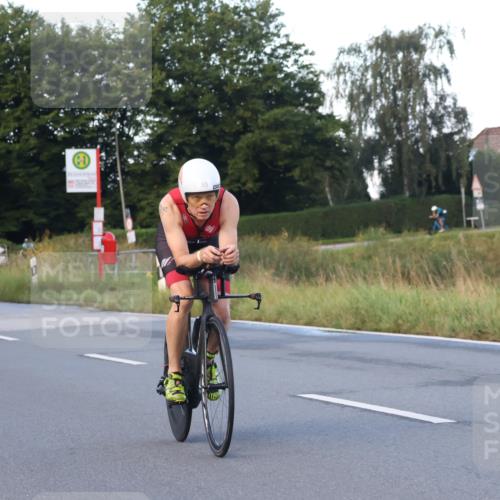 25.08.2024 - Elbe Triathlon Hamburg Fuchs,  Jonas http://msf.ph/oto/6840850 25.08.2024 08:57:01 Radfahren 46, 86 meine-sportfotos.de