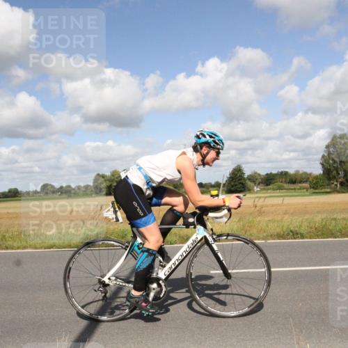 25.08.2024 - Elbe Triathlon Hamburg Fuchs,  Jonas http://msf.ph/oto/6840860 25.08.2024 11:10:46 Radfahren 1707, 1718, 1715, 1529, 791, 1597, 1556 meine-sportfotos.de
