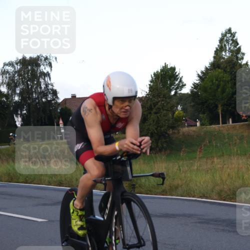 25.08.2024 - Elbe Triathlon Hamburg Fuchs,  Jonas http://msf.ph/oto/6840869 25.08.2024 08:57:02 Radfahren 86 meine-sportfotos.de