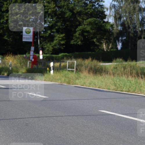 25.08.2024 - Elbe Triathlon Hamburg Fuchs,  Jonas http://msf.ph/oto/6840871 25.08.2024 09:39:05 Radfahren 419, 186, 142, 506, 226 meine-sportfotos.de
