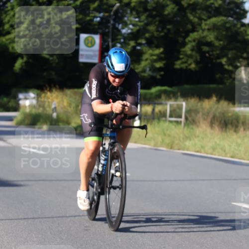 25.08.2024 - Elbe Triathlon Hamburg Fuchs,  Jonas http://msf.ph/oto/6840887 25.08.2024 09:39:07 Radfahren 186, 142, 506, 226, 278 meine-sportfotos.de