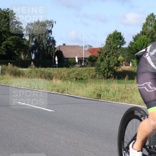 25.08.2024 - Elbe Triathlon Hamburg Fuchs,  Jonas http://msf.ph/oto/6840911 25.08.2024 09:39:08 Radfahren 186, 142, 506, 226, 278 meine-sportfotos.de