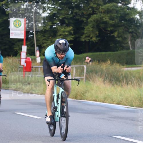 25.08.2024 - Elbe Triathlon Hamburg Fuchs,  Jonas http://msf.ph/oto/6840921 25.08.2024 08:57:10 Radfahren 165, 45, 193, 130 meine-sportfotos.de