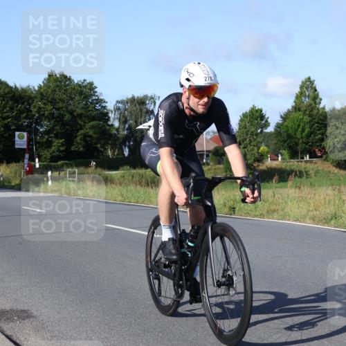 25.08.2024 - Elbe Triathlon Hamburg Fuchs,  Jonas http://msf.ph/oto/6840988 25.08.2024 09:39:13 Radfahren 142, 506, 226, 278, 300, 553, 153 meine-sportfotos.de