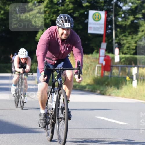 25.08.2024 - Elbe Triathlon Hamburg Fuchs,  Jonas http://msf.ph/oto/6841013 25.08.2024 09:39:16 Radfahren 506, 226, 278, 300, 553, 153, 534, 248 meine-sportfotos.de