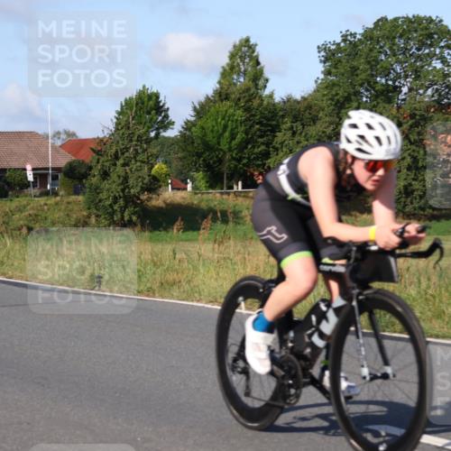 25.08.2024 - Elbe Triathlon Hamburg Fuchs,  Jonas http://msf.ph/oto/6841069 25.08.2024 09:39:18 Radfahren 278, 300, 553, 153, 534, 248, 267, 347 meine-sportfotos.de
