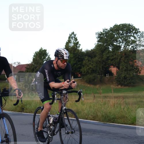 25.08.2024 - Elbe Triathlon Hamburg Fuchs,  Jonas http://msf.ph/oto/6841080 25.08.2024 08:57:16 Radfahren 165, 45, 193, 130, 74, 52, 61 meine-sportfotos.de