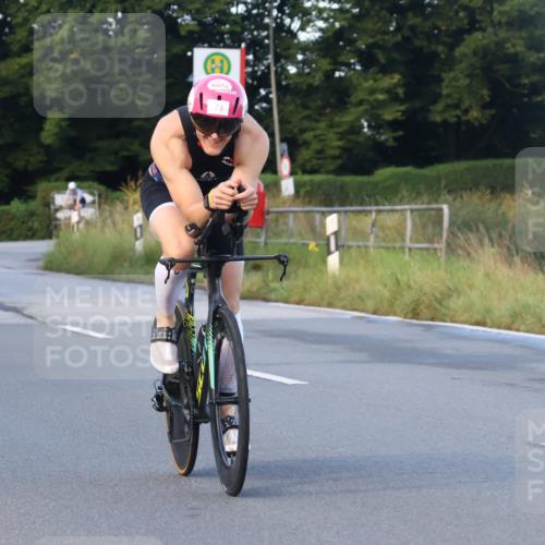 25.08.2024 - Elbe Triathlon Hamburg Fuchs,  Jonas http://msf.ph/oto/6841106 25.08.2024 08:57:18 Radfahren 193, 130, 74, 52, 61 meine-sportfotos.de