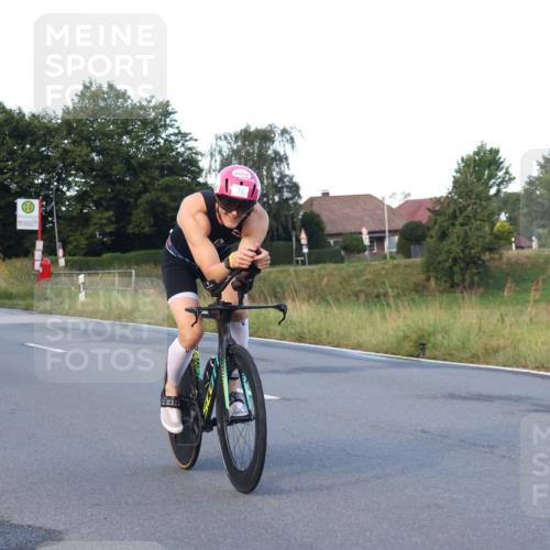 25.08.2024 - Elbe Triathlon Hamburg Fuchs,  Jonas http://msf.ph/oto/6841128 25.08.2024 08:57:19 Radfahren 193, 130, 74, 52, 61 meine-sportfotos.de