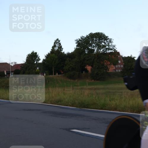 25.08.2024 - Elbe Triathlon Hamburg Fuchs,  Jonas http://msf.ph/oto/6841148 25.08.2024 08:57:19 Radfahren 193, 130, 74, 52, 61 meine-sportfotos.de