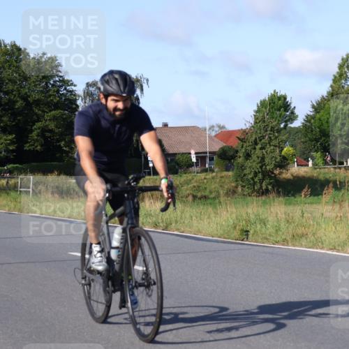25.08.2024 - Elbe Triathlon Hamburg Fuchs,  Jonas http://msf.ph/oto/6841171 25.08.2024 09:39:24 Radfahren 153, 534, 248, 267, 347, 463 meine-sportfotos.de