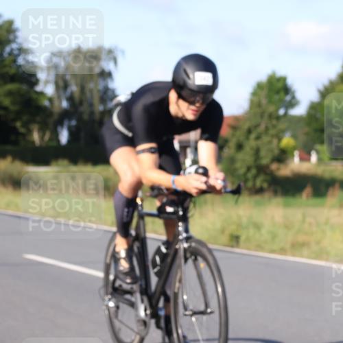 25.08.2024 - Elbe Triathlon Hamburg Fuchs,  Jonas http://msf.ph/oto/6841204 25.08.2024 09:39:25 Radfahren 153, 534, 248, 267, 347, 463 meine-sportfotos.de