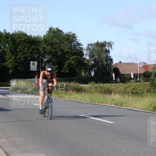 25.08.2024 - Elbe Triathlon Hamburg Fuchs,  Jonas http://msf.ph/oto/6841230 25.08.2024 09:39:27 Radfahren 248, 267, 347, 463, 327 meine-sportfotos.de