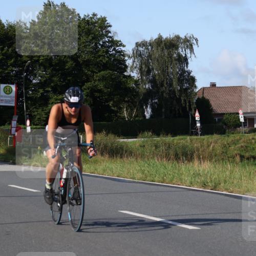 25.08.2024 - Elbe Triathlon Hamburg Fuchs,  Jonas http://msf.ph/oto/6841231 25.08.2024 09:39:27 Radfahren 248, 267, 347, 463, 327 meine-sportfotos.de