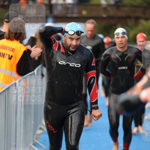 25.08.2024 - Elbe Triathlon Hamburg H.Heesch http://msf.ph/oto/6841280 25.08.2024 08:44:35 Schwimmen 80, 120, 124, 134, 145, 152, 161, 166, 186, 188, 197 meine-sportfotos.de