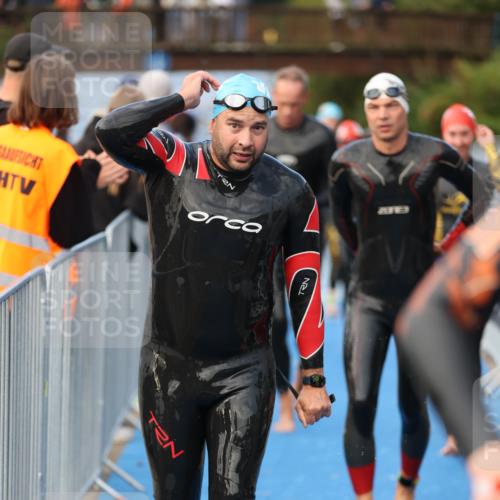 25.08.2024 - Elbe Triathlon Hamburg H.Heesch http://msf.ph/oto/6841291 25.08.2024 08:44:35 Schwimmen 80, 120, 124, 134, 145, 152, 161, 166, 186, 188, 197 meine-sportfotos.de