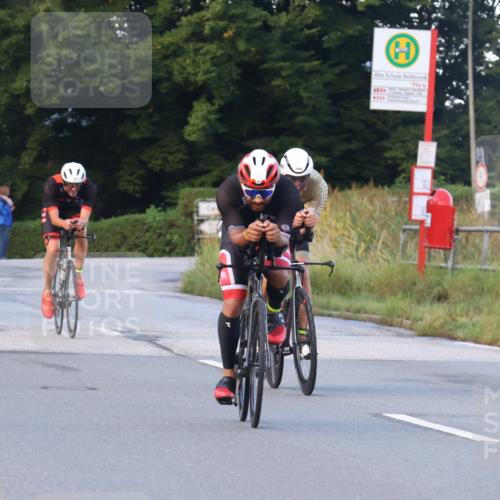 25.08.2024 - Elbe Triathlon Hamburg Fuchs,  Jonas http://msf.ph/oto/6841360 25.08.2024 08:57:36 Radfahren 58, 97, 185 meine-sportfotos.de