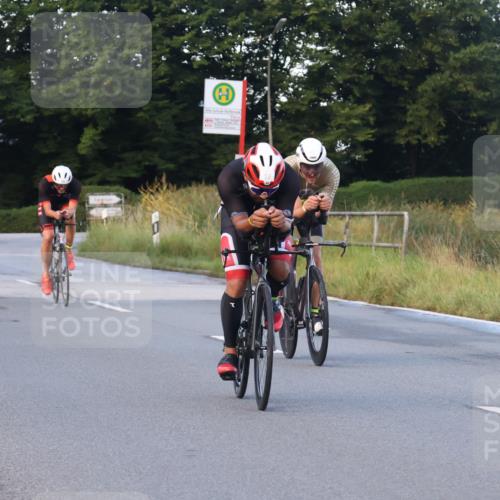 25.08.2024 - Elbe Triathlon Hamburg Fuchs,  Jonas http://msf.ph/oto/6841386 25.08.2024 08:57:37 Radfahren 58, 97, 185, 126 meine-sportfotos.de
