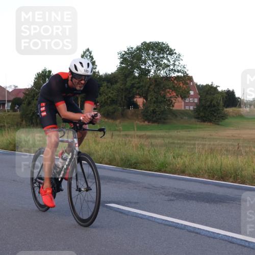 25.08.2024 - Elbe Triathlon Hamburg Fuchs,  Jonas http://msf.ph/oto/6841464 25.08.2024 08:57:39 Radfahren 58, 97, 185, 126, 147 meine-sportfotos.de