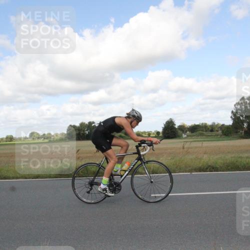 25.08.2024 - Elbe Triathlon Hamburg Fuchs,  Jonas http://msf.ph/oto/6841493 25.08.2024 11:18:59 Radfahren 1719, 1717, 1686, 1704, 1701, 1584 meine-sportfotos.de