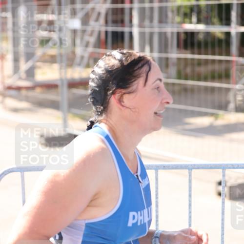 25.08.2024 - Elbe Triathlon Hamburg H.Heesch http://msf.ph/oto/6841512 25.08.2024 14:35:41 Schwimmen  meine-sportfotos.de