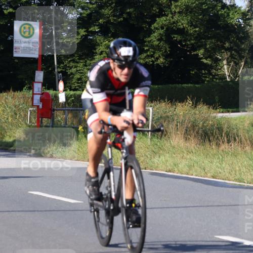 25.08.2024 - Elbe Triathlon Hamburg Fuchs,  Jonas http://msf.ph/oto/6841541 25.08.2024 09:39:52 Radfahren 122, 237, 414, 117, 283, 451 meine-sportfotos.de