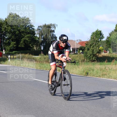25.08.2024 - Elbe Triathlon Hamburg Fuchs,  Jonas http://msf.ph/oto/6841560 25.08.2024 09:39:52 Radfahren 122, 237, 414, 117, 283, 451 meine-sportfotos.de