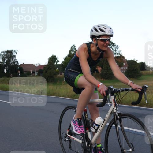 25.08.2024 - Elbe Triathlon Hamburg Fuchs,  Jonas http://msf.ph/oto/6841567 25.08.2024 08:57:44 Radfahren 185, 126, 147 meine-sportfotos.de