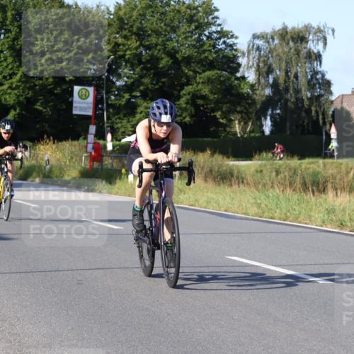 25.08.2024 - Elbe Triathlon Hamburg Fuchs,  Jonas http://msf.ph/oto/6841570 25.08.2024 09:39:53 Radfahren 122, 237, 414, 117, 283, 451 meine-sportfotos.de