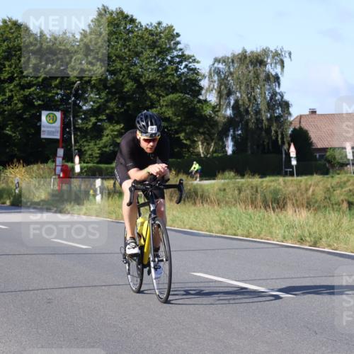 25.08.2024 - Elbe Triathlon Hamburg Fuchs,  Jonas http://msf.ph/oto/6841590 25.08.2024 09:39:54 Radfahren 122, 237, 414, 117, 283, 451, 284 meine-sportfotos.de