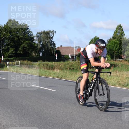 25.08.2024 - Elbe Triathlon Hamburg Fuchs,  Jonas http://msf.ph/oto/6841654 25.08.2024 09:39:58 Radfahren 117, 283, 451, 284, 363, 161 meine-sportfotos.de