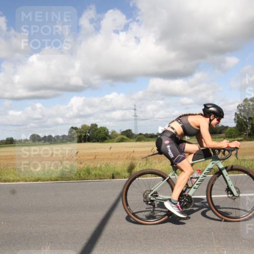 25.08.2024 - Elbe Triathlon Hamburg Fuchs,  Jonas http://msf.ph/oto/6841728 25.08.2024 11:22:28 Radfahren 1640, 1601 meine-sportfotos.de