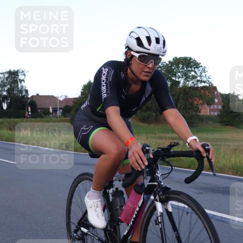 25.08.2024 - Elbe Triathlon Hamburg Fuchs,  Jonas http://msf.ph/oto/6841751 25.08.2024 08:57:58 Radfahren 136, 125, 146, 83 meine-sportfotos.de