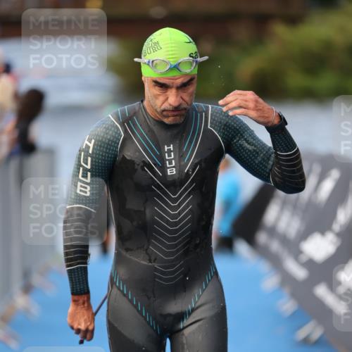 25.08.2024 - Elbe Triathlon Hamburg H.Heesch http://msf.ph/oto/6841753 25.08.2024 08:44:54 Schwimmen 120, 124, 166, 168, 169, 188, 197 meine-sportfotos.de