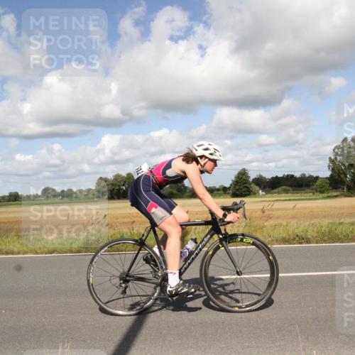 25.08.2024 - Elbe Triathlon Hamburg Fuchs,  Jonas http://msf.ph/oto/6841769 25.08.2024 11:22:41 Radfahren 1667, 1696, 1679, 1612 meine-sportfotos.de