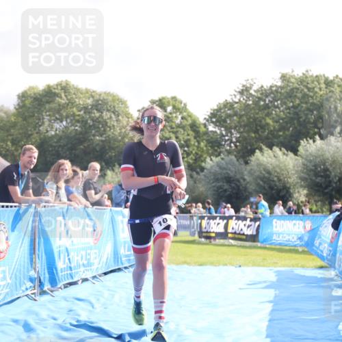 25.08.2024 - Elbe Triathlon Hamburg H.Heesch http://msf.ph/oto/6841777 25.08.2024 10:29:06 Ziel 107 meine-sportfotos.de
