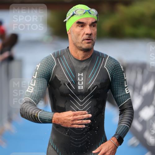 25.08.2024 - Elbe Triathlon Hamburg H.Heesch http://msf.ph/oto/6841789 25.08.2024 08:44:54 Schwimmen 120, 124, 166, 168, 169, 188, 197 meine-sportfotos.de